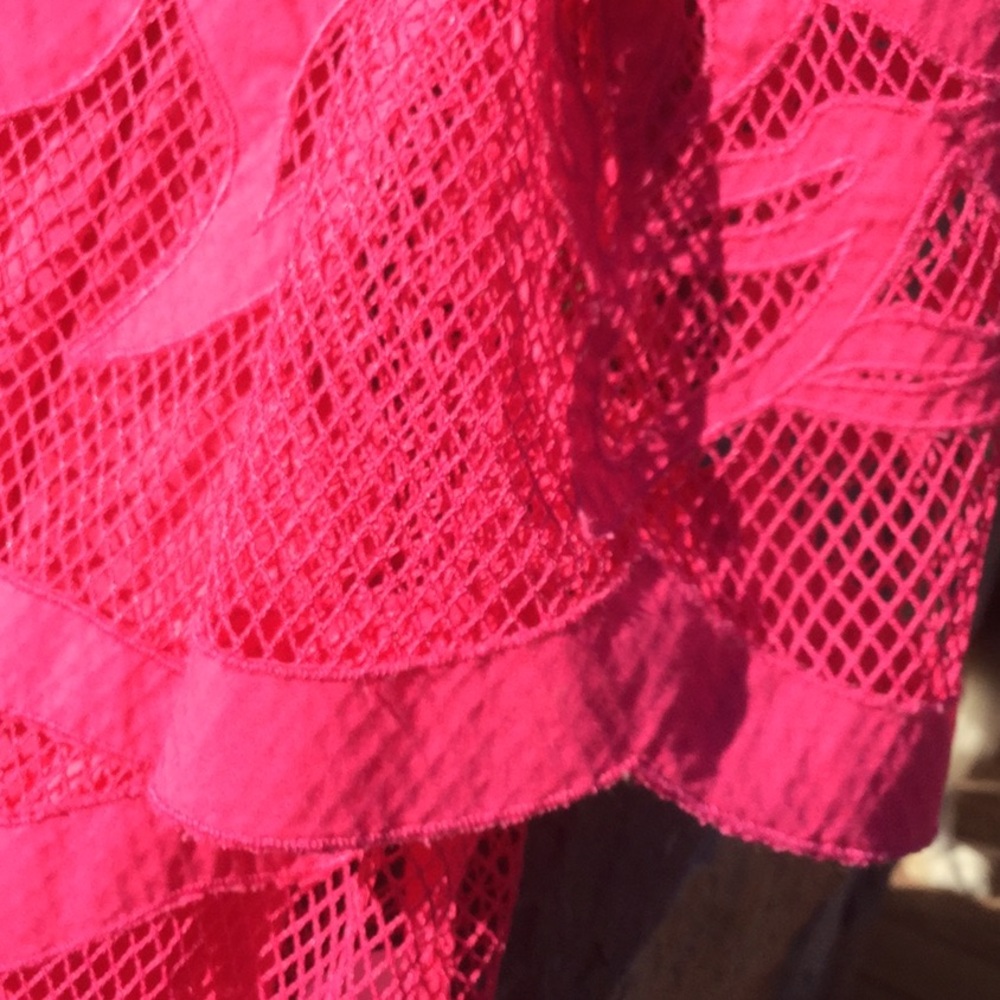 Chico’s netted hot pink top vacay spa pool beach travel farmer’s market brunch - Picture 3 of 7